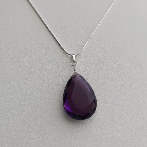 Amethysts Sterling Silver Necklace - Picture 4 of 6